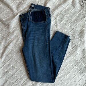 Good American maternity skinny jean